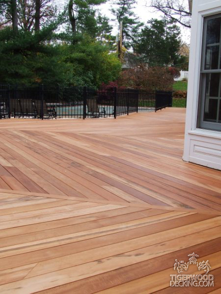Tigerwood Decking Pictures - Tiger wood Deck Photos - Tigerwood Decking ...